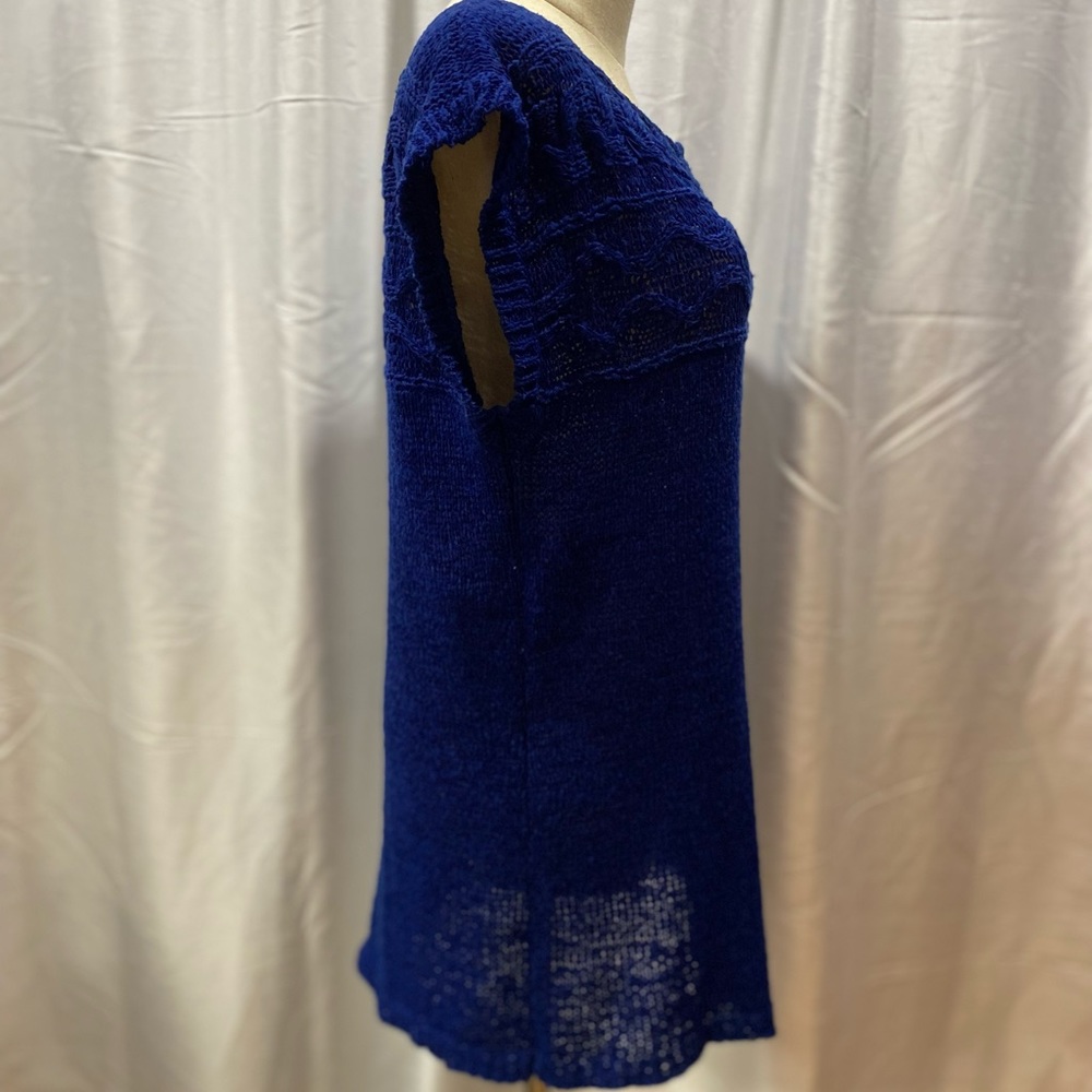 Cable & Gauge Sweater Vest - Picture 2 of 6